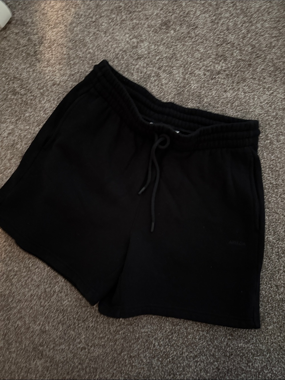 Aritzia Black Sweatfleece Cozy Shorts